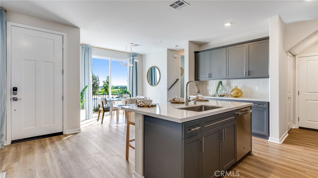 4237 S Montoya Paseo