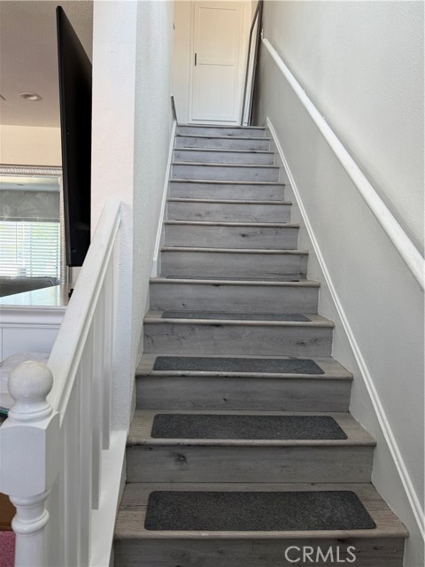 Detail Gallery Image 6 of 28 For 4622 W 156th, Lawndale,  CA 90260 - 3 Beds | 3 Baths