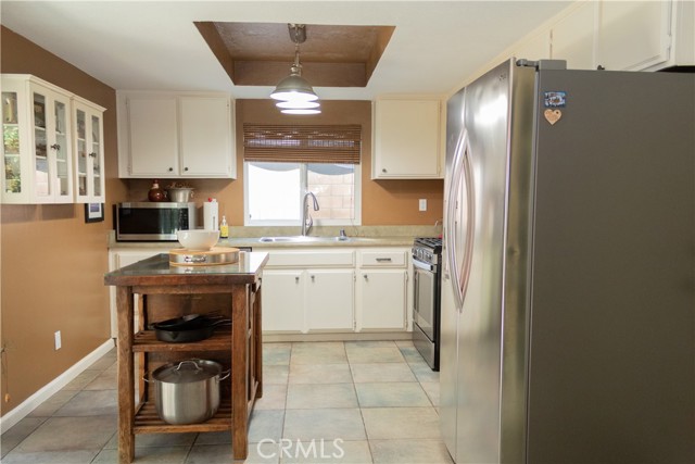 11537 Mount Hood Court, Rancho Cucamonga CA: https://media.crmls.org/medias/1a7a9670-98b7-48ce-98ae-574f70a687e3.jpg