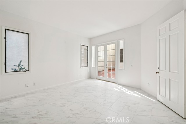 Detail Gallery Image 11 of 19 For 606 Carnation Ave, Corona Del Mar,  CA 92625 - 3 Beds | 2 Baths