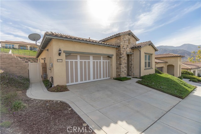 Detail Gallery Image 4 of 65 For 11121 Fourleaf Ct, Corona,  CA 92883 - 2 Beds | 2 Baths