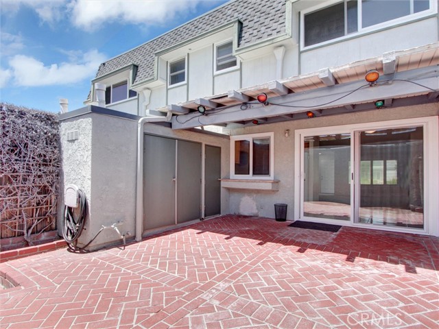 Detail Gallery Image 7 of 21 For 8271 Cape Horn Dr, Huntington Beach,  CA 92646 - 2 Beds | 1/1 Baths