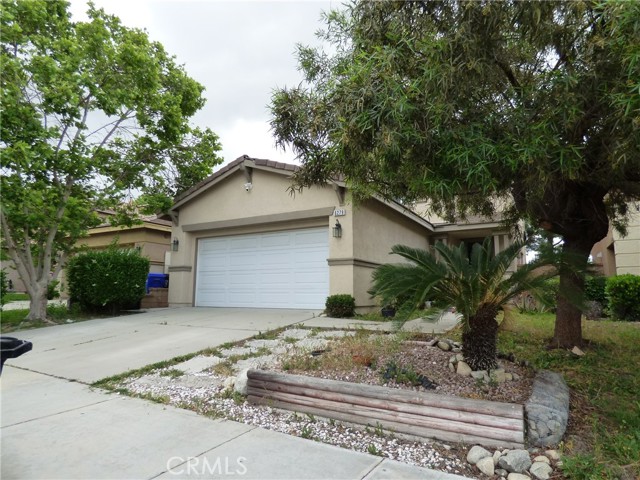 Detail Gallery Image 1 of 30 For 6279 Long Cove Dr, Fontana,  CA 92336 - 3 Beds | 2/1 Baths