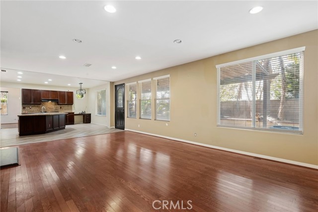 Detail Gallery Image 11 of 33 For 18814 Pinehaven Way, Porter Ranch,  CA 91326 - 5 Beds | 3 Baths