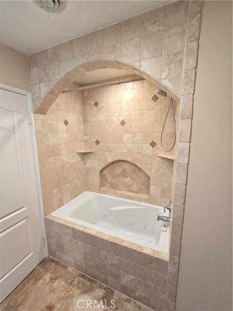 Detail Gallery Image 6 of 28 For 9696 Mariposa Ave, Fountain Valley,  CA 92708 - 4 Beds | 3 Baths