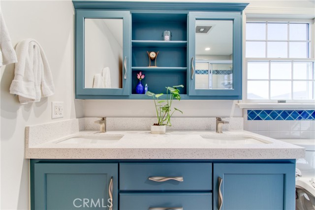 4317 Candleberry, Seal Beach CA: https://media.crmls.org/medias/1a7e3187-0cfc-40a2-9b17-01d9d5e4f2a8.jpg