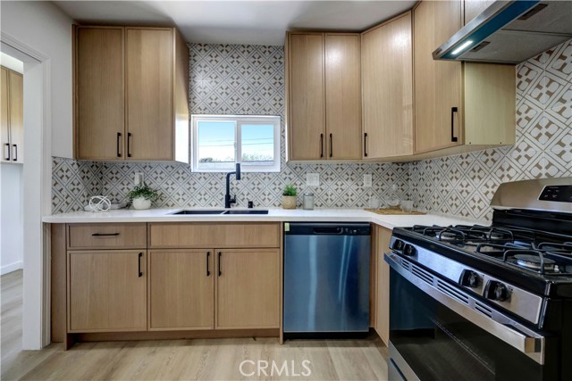 Detail Gallery Image 20 of 49 For 3515 S Norton, Los Angeles,  CA 90018 - 2 Beds | 3 Baths