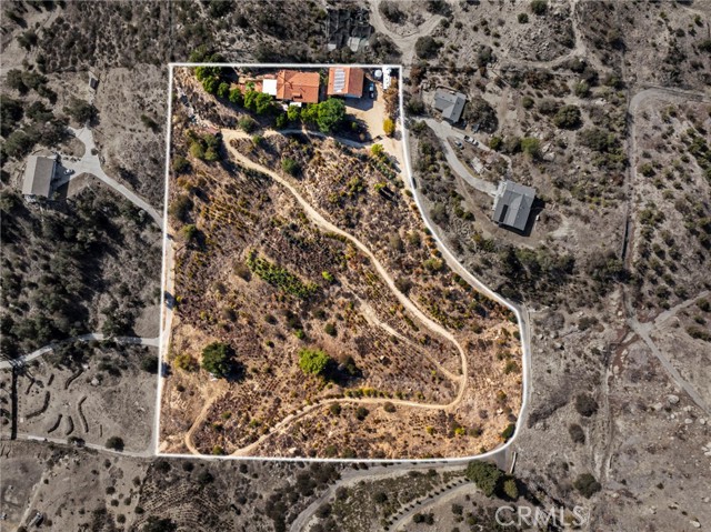 2311 Rose Road, Fallbrook CA: https://media.crmls.org/medias/1a7ecd0e-cae4-46f9-a4be-e3fffa6b7635.jpg