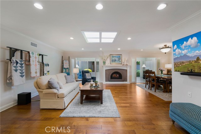 5185 Duenas, Laguna Woods CA: https://media.crmls.org/medias/1a7f94ac-ca56-4476-80ee-46e70f544f80.jpg