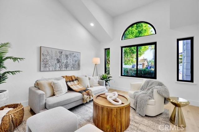 Detail Gallery Image 6 of 29 For 21029 Stoddard Wells, Walnut,  CA 91789 - 4 Beds | 3 Baths