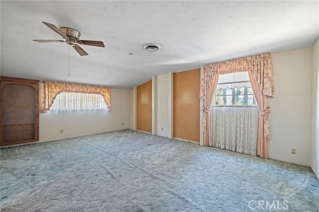 531 N Cherry Tree Lane, Anaheim CA: https://media.crmls.org/medias/1a8275f4-a25c-4c7f-bbb9-a0a476c498a4.jpg