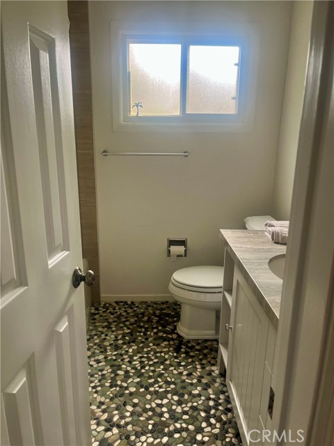 Detail Gallery Image 20 of 24 For 229 via Pasqual, Redondo Beach,  CA 90277 - 4 Beds | 4 Baths