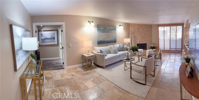 Detail Gallery Image 4 of 40 For 575 Esplanade #102,  Redondo Beach,  CA 90277 - 3 Beds | 2 Baths