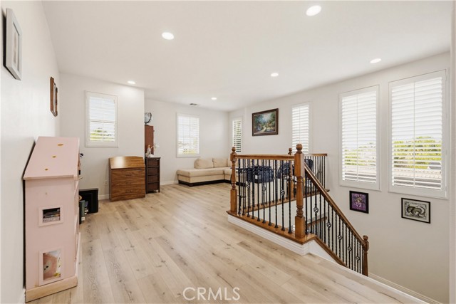 Detail Gallery Image 41 of 75 For 19721 Mathilde, Saugus,  CA 91350 - 5 Beds | 4 Baths