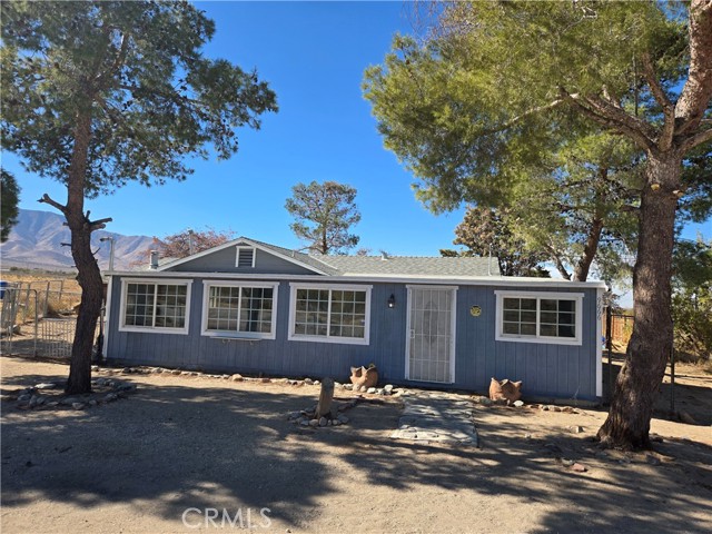 Detail Gallery Image 3 of 36 For 9666 Baker Rd, Lucerne Valley,  CA 92356 - 4 Beds | 1 Baths