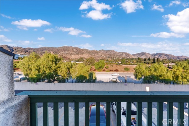 Detail Gallery Image 22 of 45 For 14325 Foothill Bld #37,  Sylmar,  CA 91342 - 2 Beds | 3 Baths