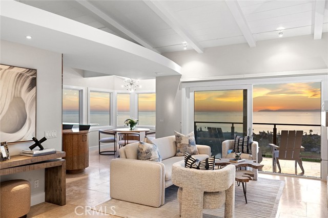 Detail Gallery Image 1 of 1 For 757 Coast View Dr, Laguna Beach,  CA 92651 - 4 Beds | 4 Baths