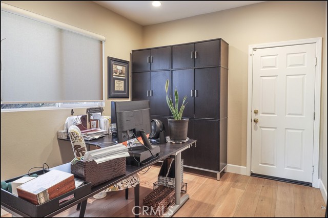 12 Lyon Ridge, Aliso Viejo CA: https://media.crmls.org/medias/1a861a73-30d1-4bd0-9c2e-82f6e32e6c1d.jpg