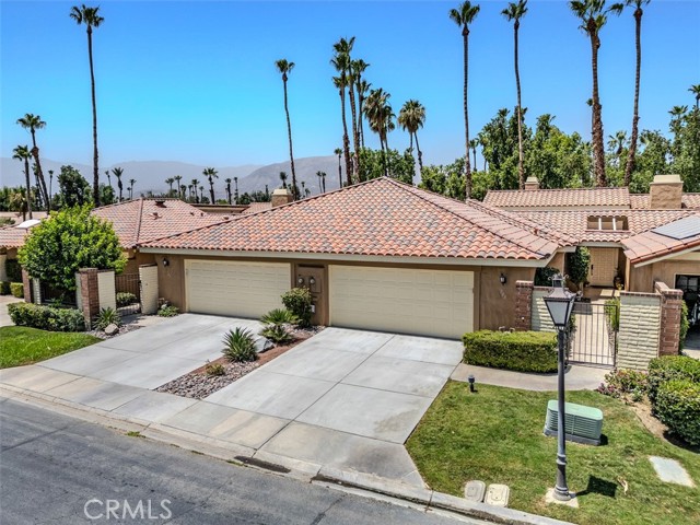 Detail Gallery Image 1 of 47 For 303 Avenida Del Sol, Palm Desert,  CA 92260 - 2 Beds | 2 Baths