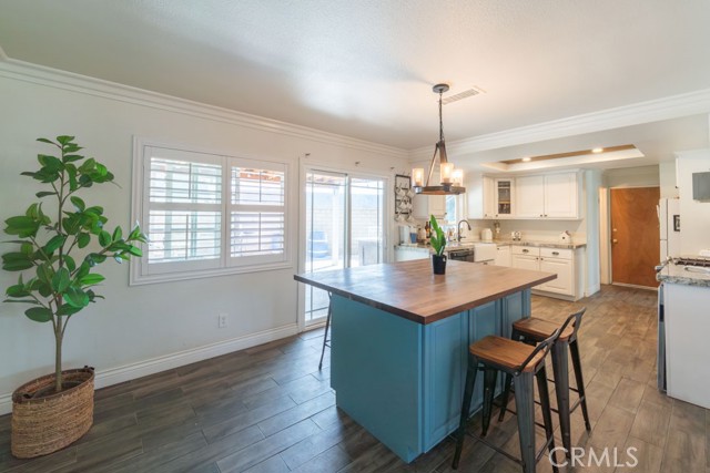 Detail Gallery Image 11 of 48 For 8636 Rancho Cerona Dr, Paramount,  CA 90723 - 4 Beds | 2/1 Baths