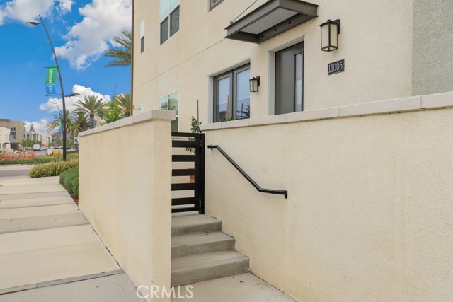 Detail Gallery Image 2 of 55 For 11005 Skyglow Dr, Rancho Cucamonga,  CA 91730 - 3 Beds | 2/2 Baths