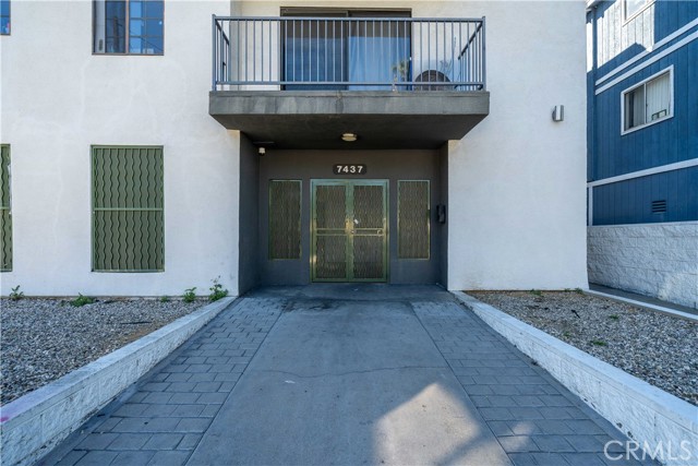 Detail Gallery Image 18 of 40 For 7437 Haskell Ave, Van Nuys,  CA 91406 - – Beds | – Baths