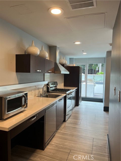 Detail Gallery Image 27 of 60 For 400 W Ocean Bld #504,  Long Beach,  CA 90802 - 2 Beds | 2 Baths