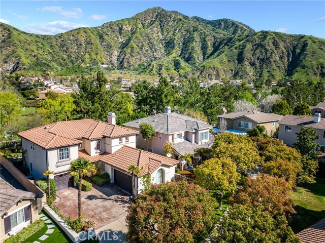 Beautiful Community against the spectacular San Gabriel Mountains