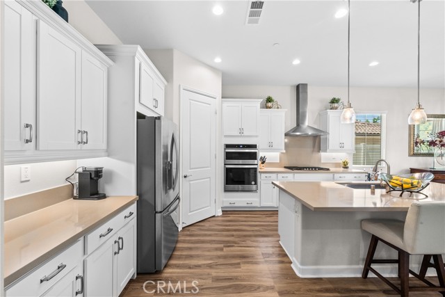 24184 Crestley Drive, Corona CA: https://media.crmls.org/medias/1a891e54-0b02-47f9-932c-b99c6d02b22e.jpg