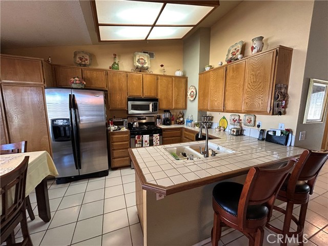 Detail Gallery Image 15 of 34 For 12734 Laurel Oak, Victorville,  CA 92392 - 3 Beds | 2 Baths