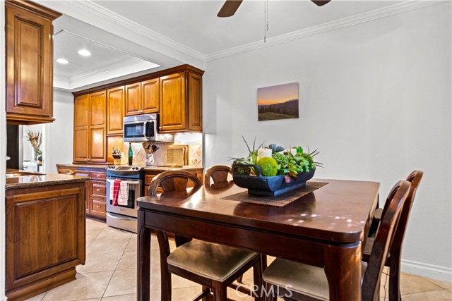 Detail Gallery Image 11 of 32 For 12531 Cluster Pines Rd, Garden Grove,  CA 92845 - 3 Beds | 2/1 Baths