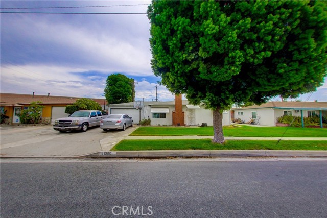 11250 Orr And Day Rd, Norwalk, CA 90650