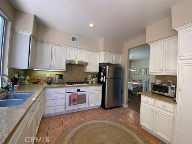 1a8ad97b 0d0a 445e 857f 14544aa46fdc