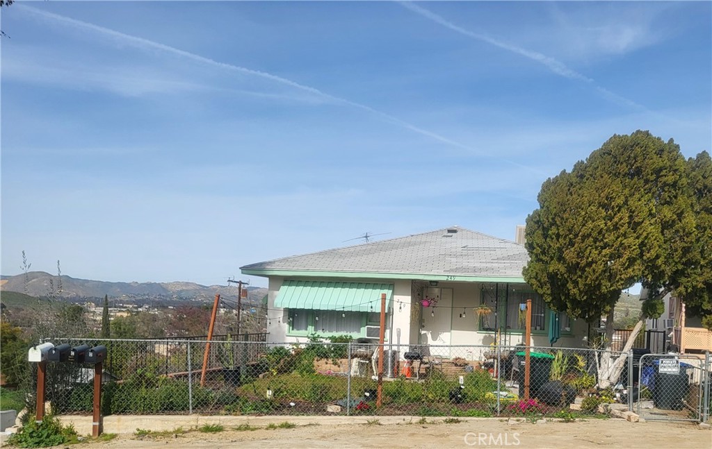 249 E Graham Avenue, Lake Elsinore, CA 92530