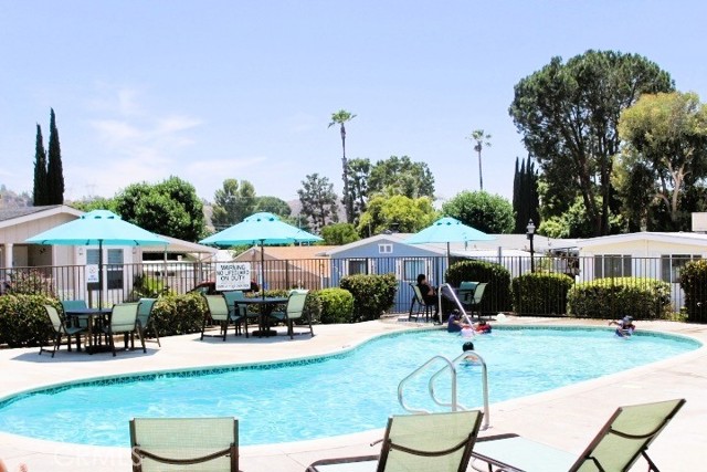 29021 Bouquet Canyon Road, Saugus CA: https://media.crmls.org/medias/1a8c3a96-9221-4d0c-9ef7-b5808d50c12a.jpg