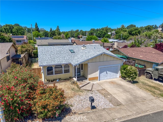 1501 Orchid Way, Lakeport CA: https://media.crmls.org/medias/1a8d100d-290d-4c04-a283-565c282c767c.jpg