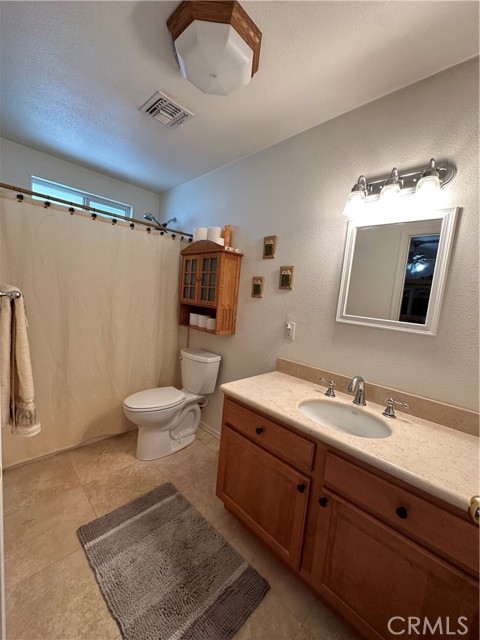 Master Bedroom Bathroom