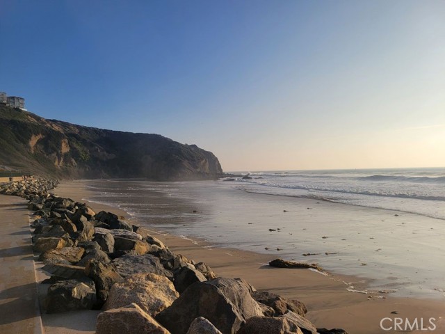 34365 Dana Strand Road, Dana Point CA: https://media.crmls.org/medias/1a8dabb0-187b-4a57-a132-0e0bb4705844.jpg