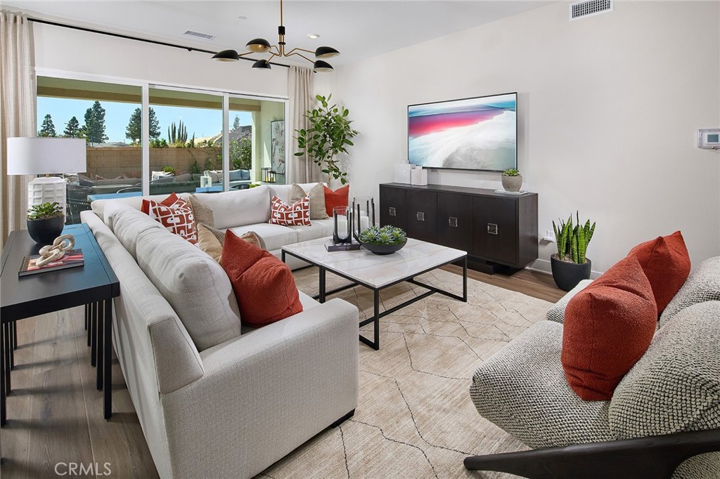 MLS #OC26128890 image #6