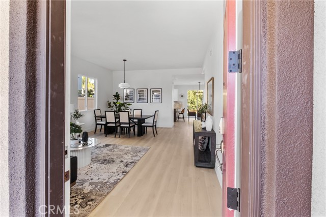 Detail Gallery Image 11 of 63 For 6936 Estonian, Corona,  CA 92880 - 4 Beds | 2/1 Baths