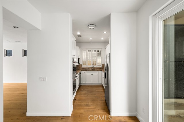 Detail Gallery Image 21 of 47 For 602 Larkspur Ave a,  Corona Del Mar,  CA 92625 - 3 Beds | 2/1 Baths