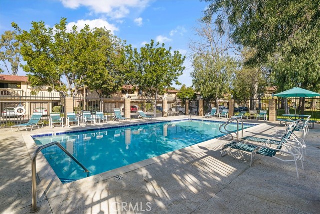 Detail Gallery Image 31 of 36 For 25224 Birch Grove Ln #3,  Lake Forest,  CA 92630 - 2 Beds | 2 Baths