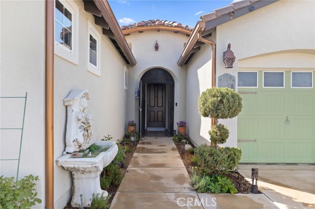 Detail Gallery Image 3 of 30 For 10705 Topiary Dr, Bakersfield,  CA 93306 - 3 Beds | 2 Baths