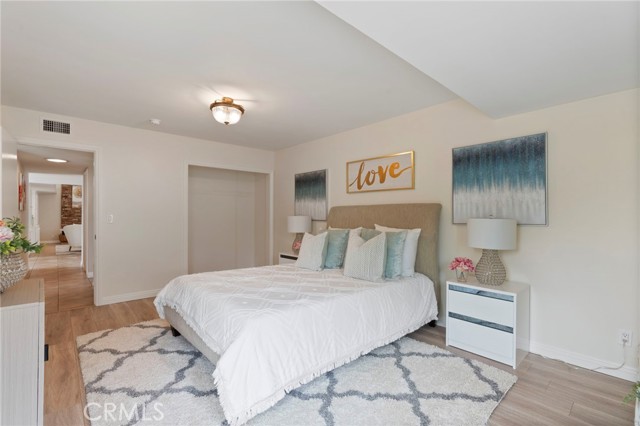 3340 Hillrose Dr, Rossmoor CA: https://media.crmls.org/medias/1a8f953f-bd0a-41b9-9248-8f7452bcd02e.jpg