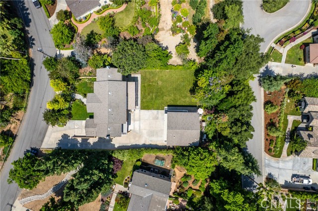 1377 Knoll Road, Redlands CA: https://media.crmls.org/medias/1a8fc4e6-4509-4077-8411-3c266026eda8.jpg