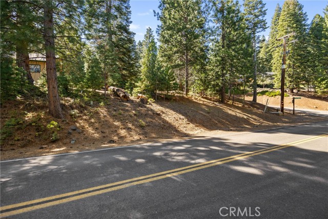 Image 4 of 32 For 701 Lake Ridge Road