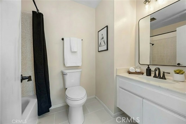 Detail Gallery Image 33 of 65 For 8347 Grenoble St #9,  Sunland,  CA 91040 - 2 Beds | 2/1 Baths