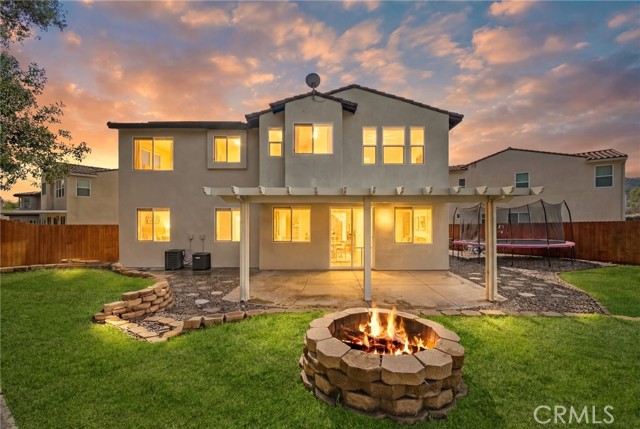 Detail Gallery Image 4 of 57 For 21650 Pink Ginger Ct, Wildomar,  CA 92595 - 6 Beds | 3 Baths