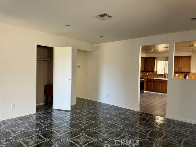943 North Macneil Street photo 4