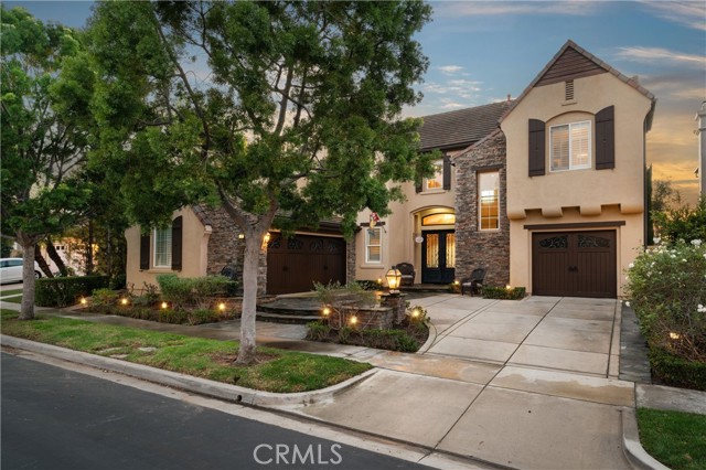 Detail Gallery Image 2 of 26 For 72 Victoria, Newport Beach,  CA 92660 - 4 Beds | 3 Baths